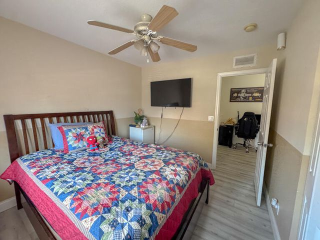 6111 Sugar Loaf Lane, West Palm Beach, FL 33411