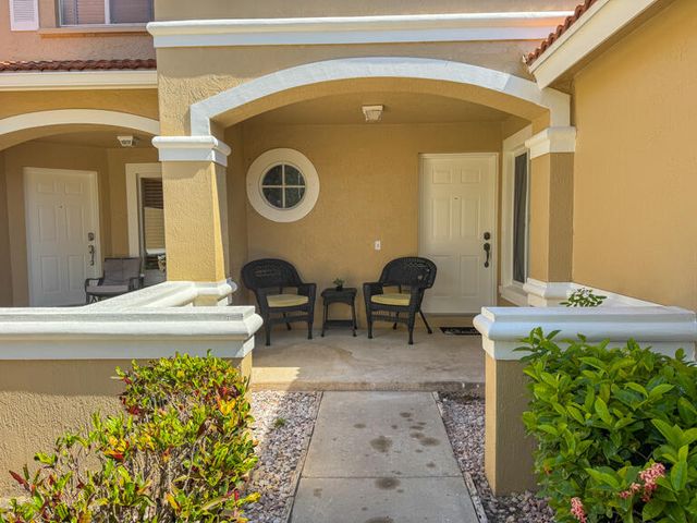 6111 Sugar Loaf Lane, West Palm Beach, FL 33411