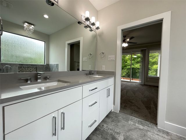 2417 N Winnetka Avenue, Dallas, TX 75212