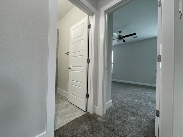 2417 N Winnetka Avenue, Dallas, TX 75212