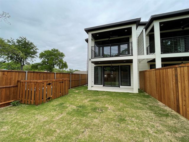 2417 N Winnetka Avenue, Dallas, TX 75212
