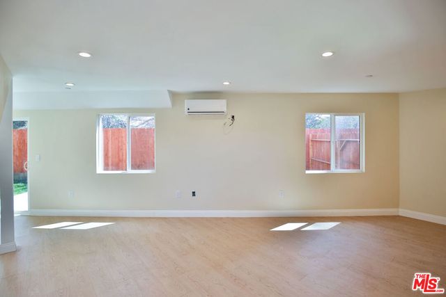 5517 - 5519 Lavinia Avenue, Lynwood, CA 90262