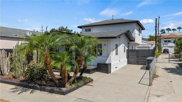 1111 E Elk, Glendale, CA 91205