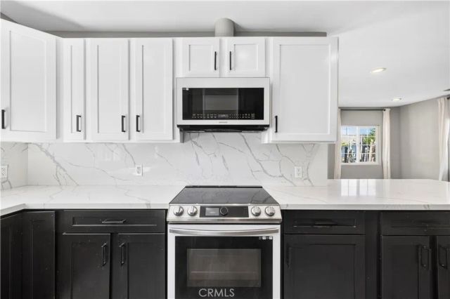 1111 E Elk, Glendale, CA 91205