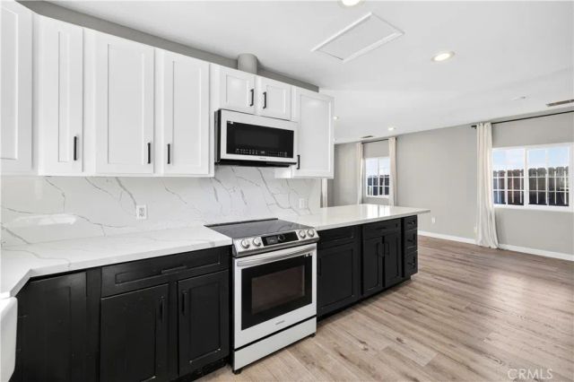 1111 E Elk, Glendale, CA 91205