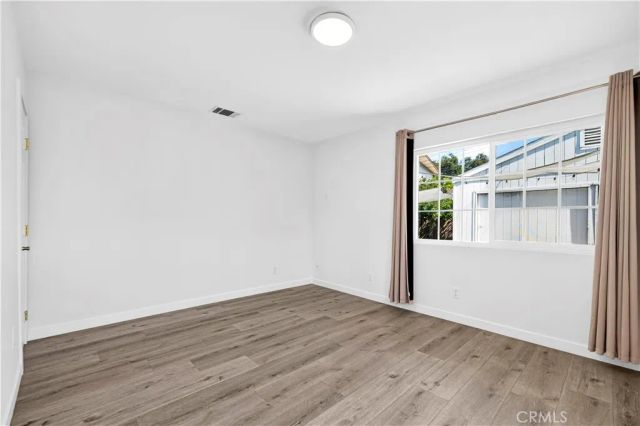 1111 E Elk, Glendale, CA 91205