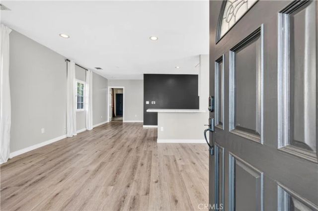 1111 E Elk, Glendale, CA 91205