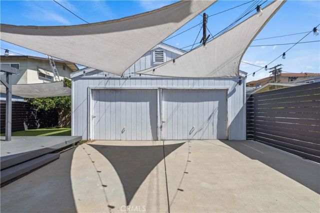 1111 E Elk, Glendale, CA 91205