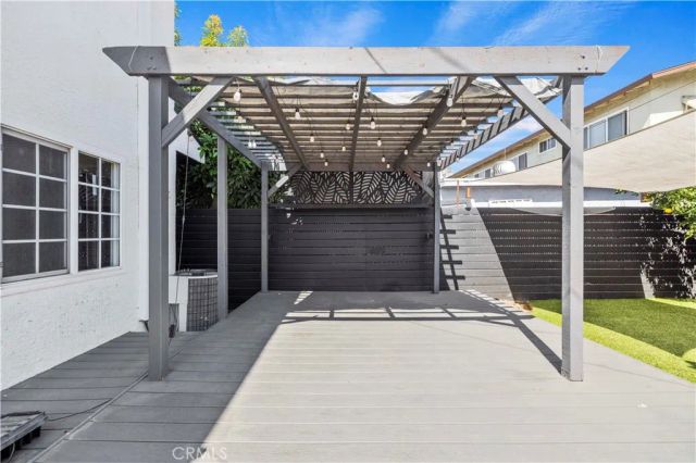 1111 E Elk, Glendale, CA 91205
