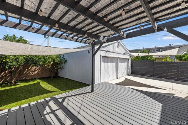 1111 E Elk, Glendale, CA 91205