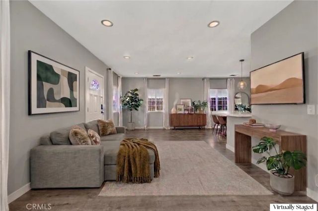 1111 E Elk, Glendale, CA 91205