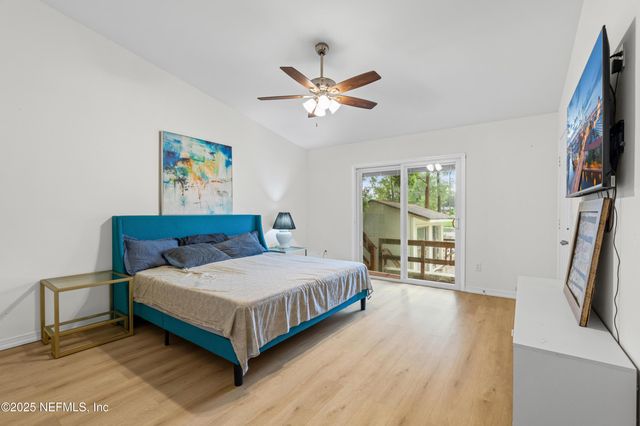 5590 LA MOYA Avenue, Jacksonville, FL 32210