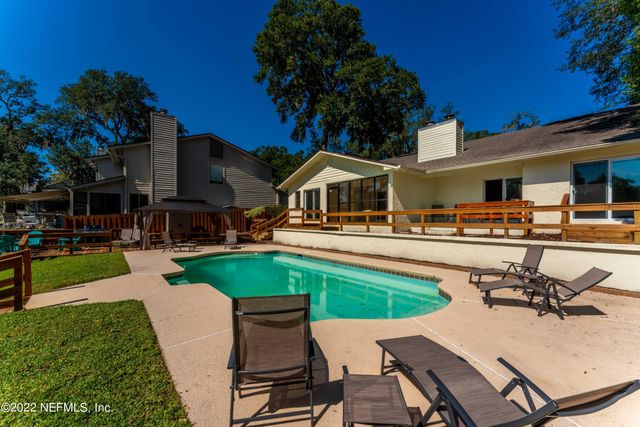 5590 LA MOYA Avenue, Jacksonville, FL 32210