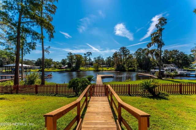 5590 LA MOYA Avenue, Jacksonville, FL 32210