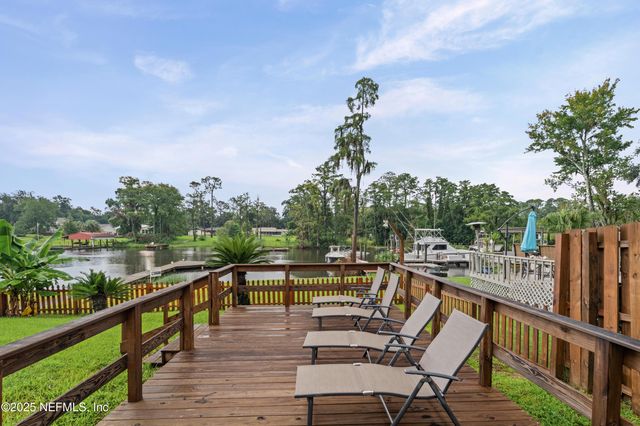 5590 LA MOYA Avenue, Jacksonville, FL 32210