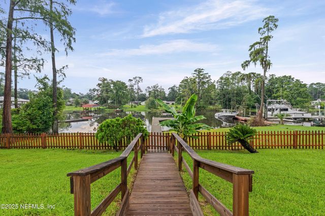 5590 LA MOYA Avenue, Jacksonville, FL 32210