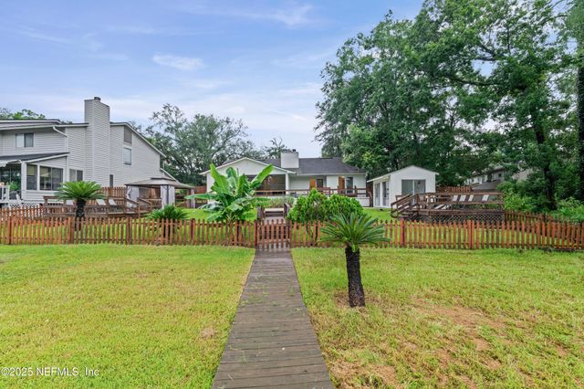 5590 LA MOYA Avenue, Jacksonville, FL 32210