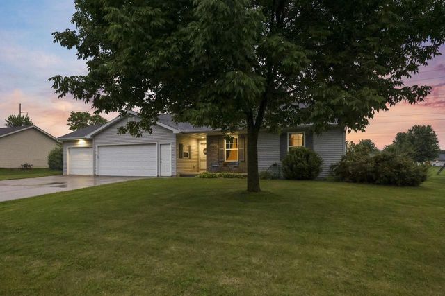 W5355 LINDEN HILL DRIVE, Appleton, WI 54915
