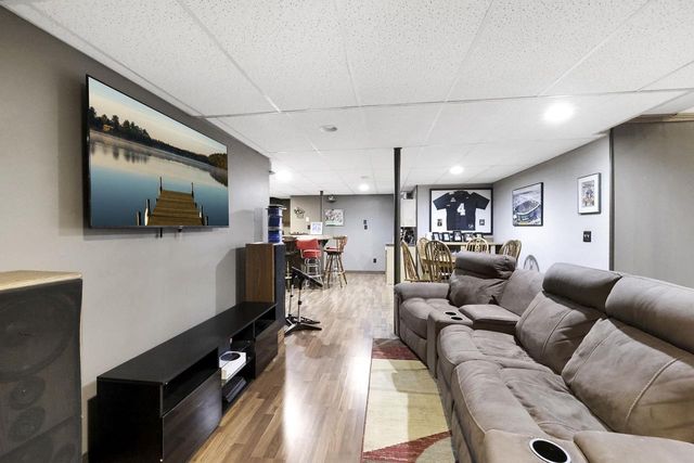 W5355 LINDEN HILL DRIVE, Appleton, WI 54915