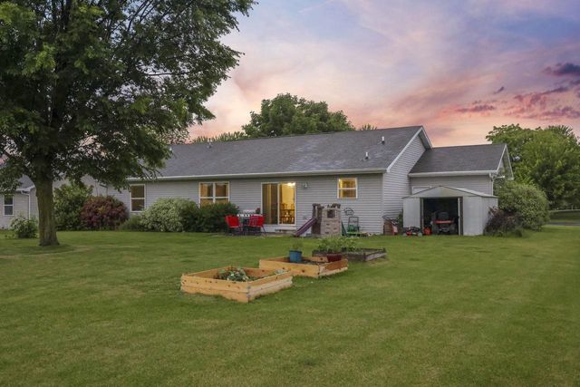 W5355 LINDEN HILL DRIVE, Appleton, WI 54915