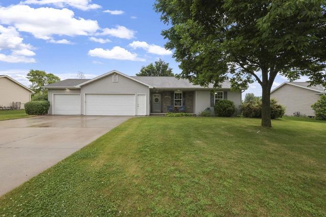 W5355 LINDEN HILL DRIVE, Appleton, WI 54915
