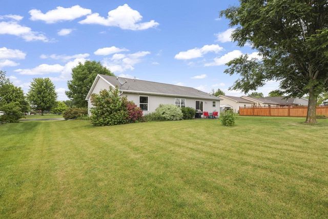 W5355 LINDEN HILL DRIVE, Appleton, WI 54915