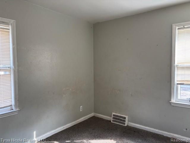 19546 Fairport Street, Detroit, MI 48205