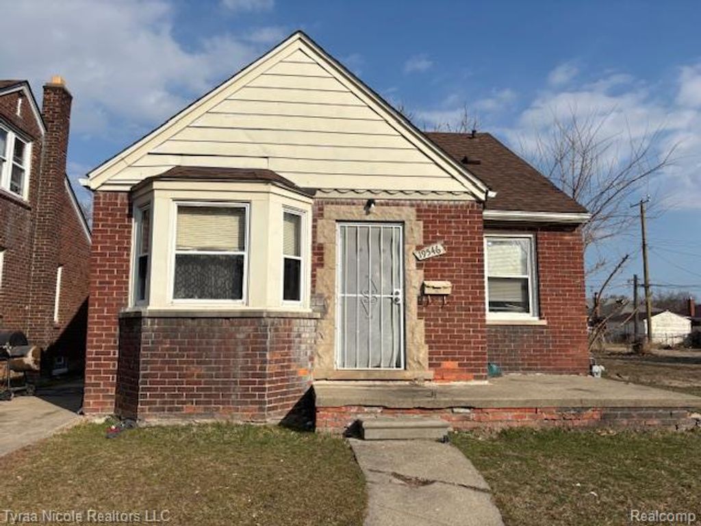 19546 Fairport Street, Detroit, MI 48205