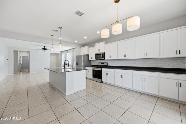 4240 W CONEFLOWER Lane, San Tan Valley, AZ 85144