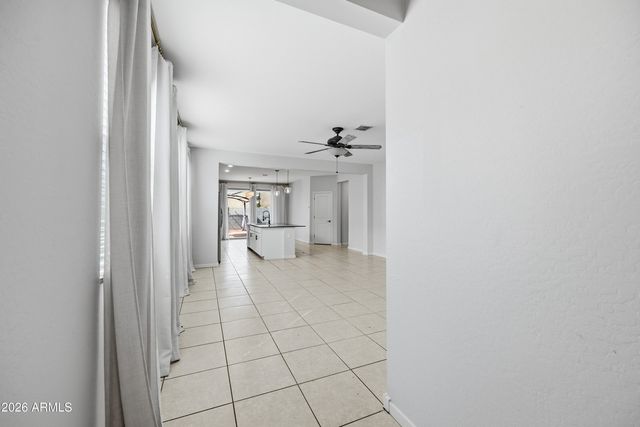 4240 W CONEFLOWER Lane, San Tan Valley, AZ 85144