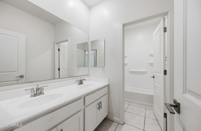 4240 W CONEFLOWER Lane, San Tan Valley, AZ 85144