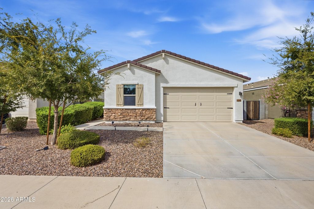 4240 W CONEFLOWER Lane, San Tan Valley, AZ 85144