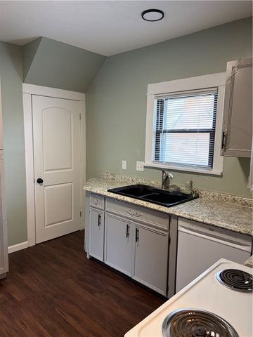 3020 Kenmore Avenue, Dayton, OH 45420