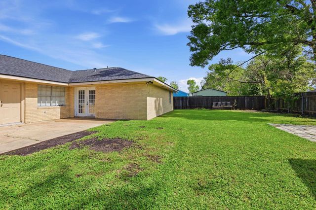 308 Melody Dr, Houma, LA 70363