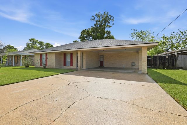 308 Melody Dr, Houma, LA 70363