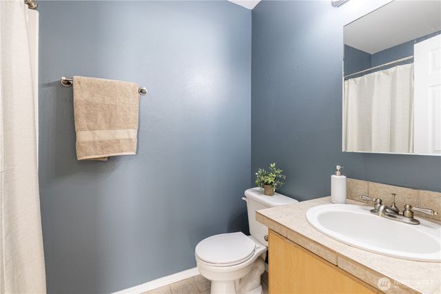 4828 42nd Lane SE, Lacey, WA 98503