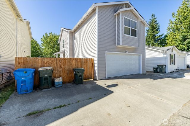 4828 42nd Lane SE, Lacey, WA 98503