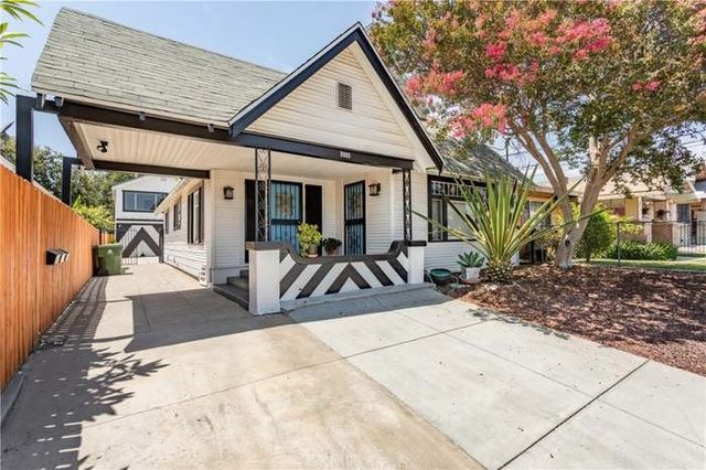 1003 Calzona Street, Los Angeles, CA 90023