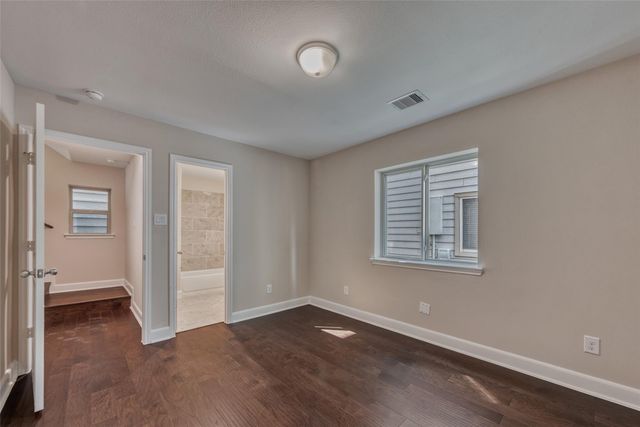 4135 Dupont Street, Houston, TX 77021