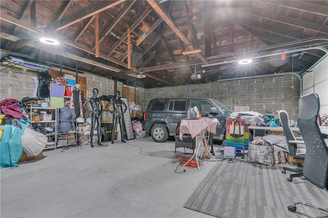 215 Kenyon Avenue, Pawtucket, RI 02861