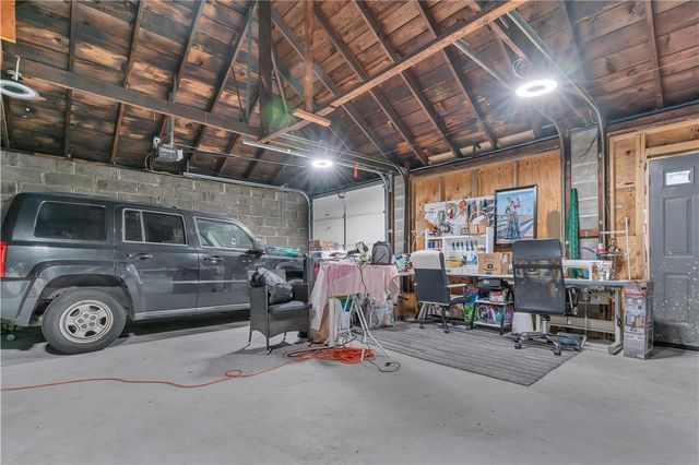 215 Kenyon Avenue, Pawtucket, RI 02861