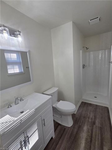 1504 Heathrow DR, Virginia Beach, VA 23464