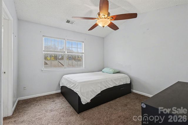 3268 Summercroft Lane, Charlotte, NC 28269