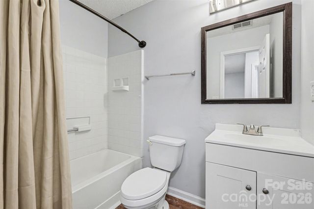 3268 Summercroft Lane, Charlotte, NC 28269