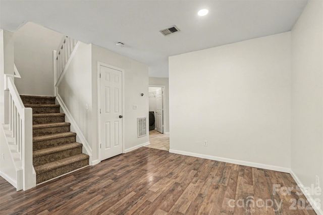 3268 Summercroft Lane, Charlotte, NC 28269