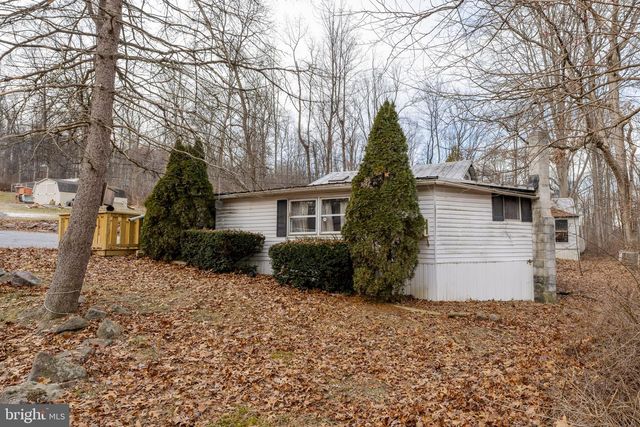 105 WOLLUPS HILL RD, Denver, PA 17517