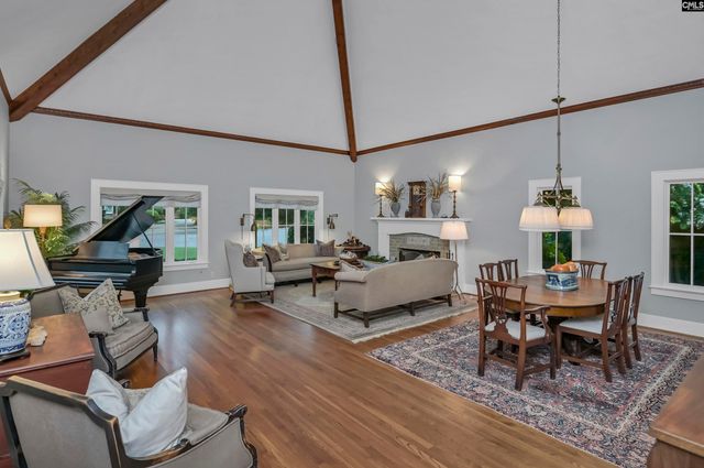 28 Heathwood Circle, Columbia, SC 29205