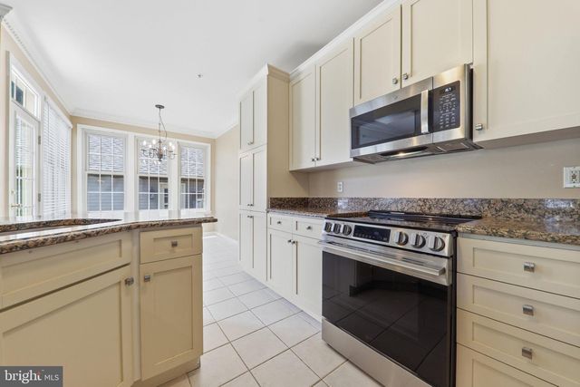 2451 STONEY CREEK RD, Frederick, MD 21701