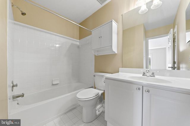 2451 STONEY CREEK RD, Frederick, MD 21701