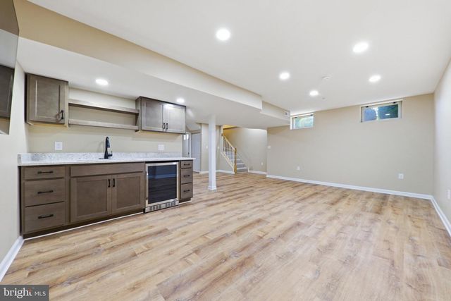 2451 STONEY CREEK RD, Frederick, MD 21701